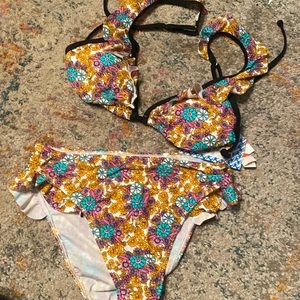 NWT Sun & Sea Bikini Flower Power High Cut Ruffles M